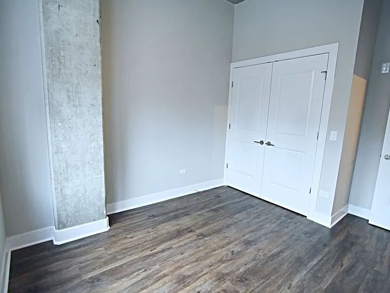 The Eagle Building - 3833 N Broadway — Photo 38