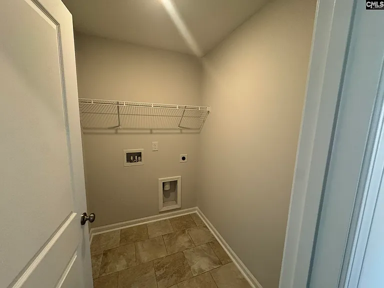 3080 Hallsdale Dr — Photo 15