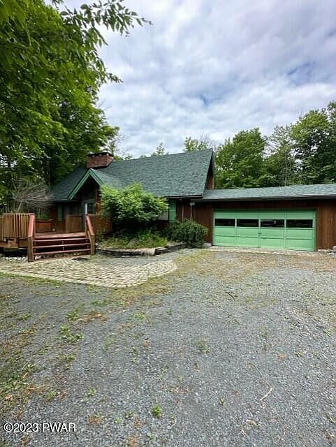 1st image of 321 Parkwood Dr