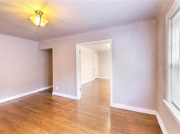 5th image of 4014-4016 Potomac St
