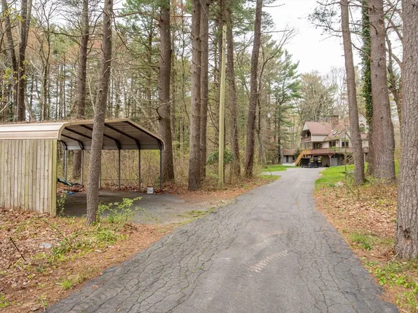 593 Winthrop St, Taunton, MA 02780