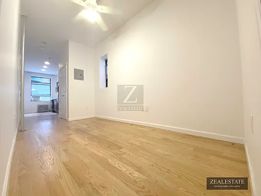 Rented by ZealEstate Group Inc | media 22