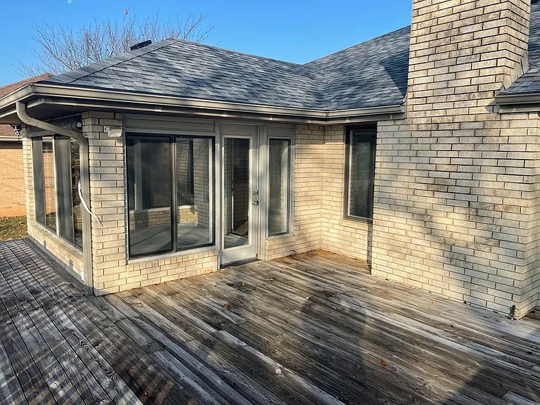 1508 E Powell St — Photo 24