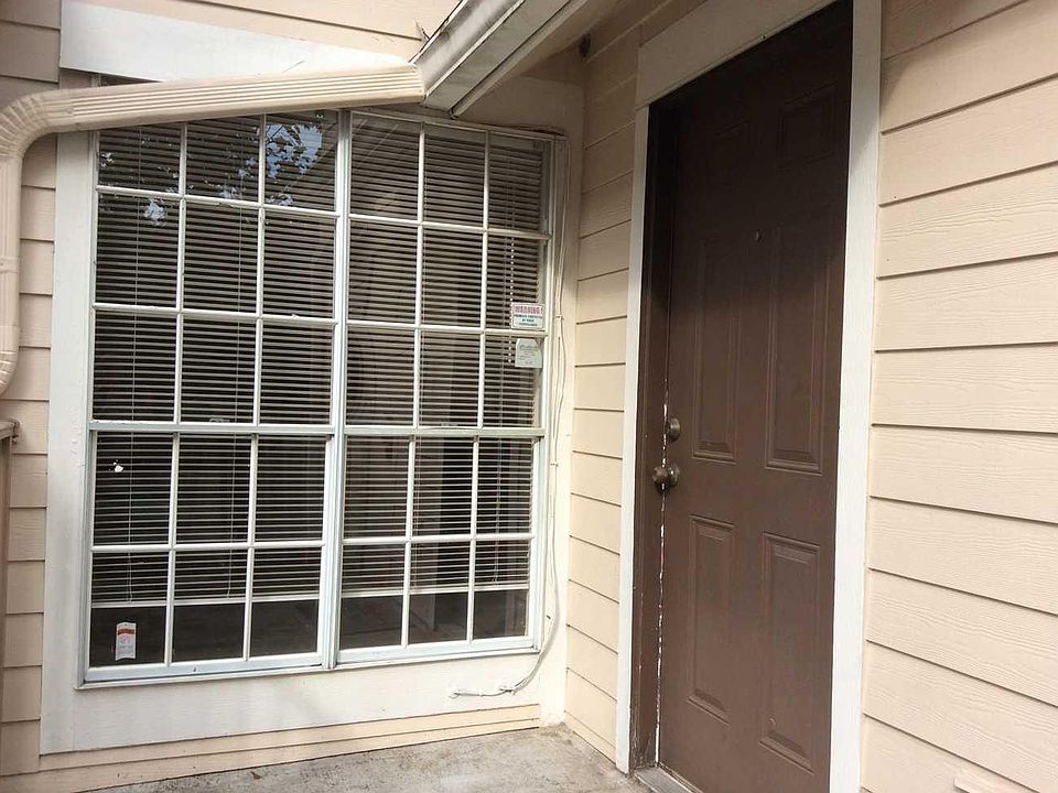 1st image of 620 Glenwood 78 Ct