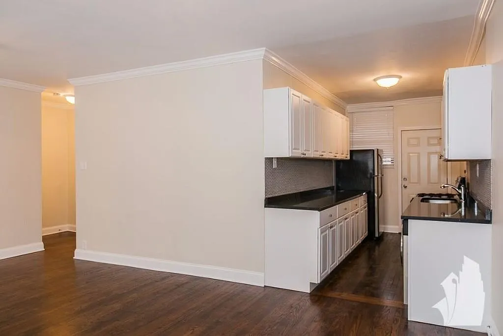 1 bed, 1.0 bath, $2,225 — Photo 4