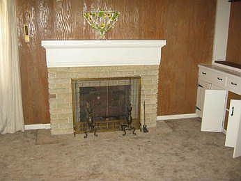 2nd image of 526 N 1st St