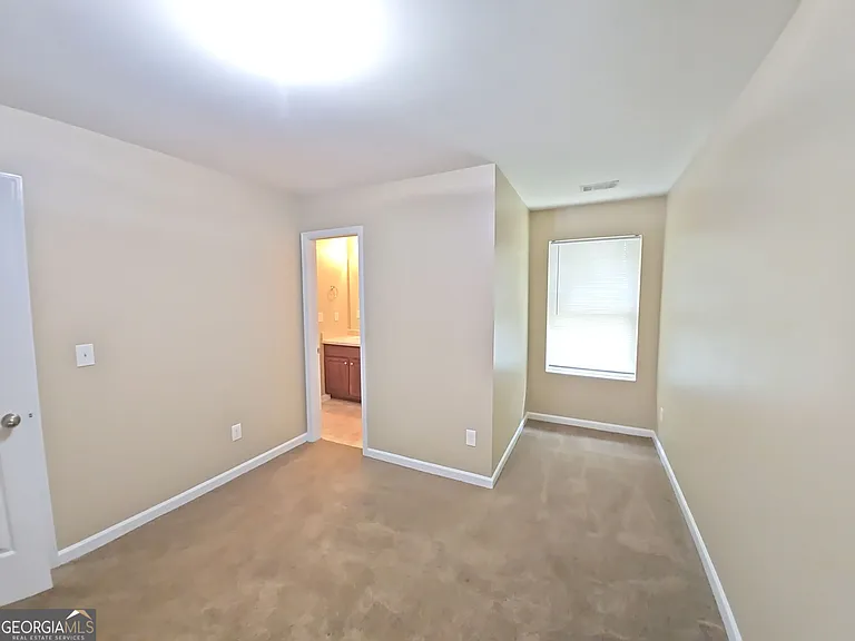 1098 McConaughy Ct — Photo 17
