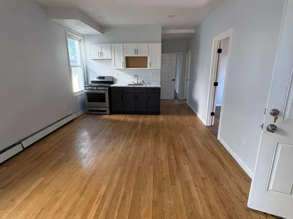 10 Rodwell Ave #4, Irvington, NJ 07111