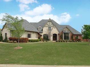 18716 Hunter Creek Dr, Edmond, OK 73012