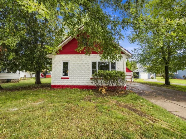 246 Wood Ave, Nekoosa, WI 54457
