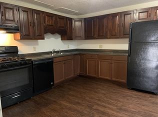 325 Pleasant Ave, Oneida, NY 13421