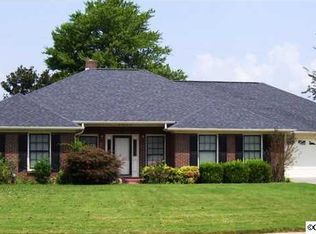 2312 Carlton Dr SW, Decatur, AL 35603