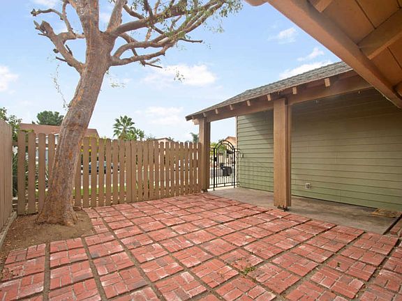 4th image of 8860 Bralorne Way