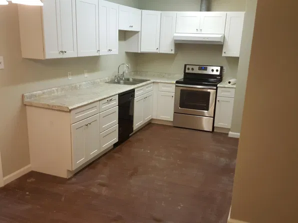486 Fontainebleau Dr, Baton Rouge, LA 70819