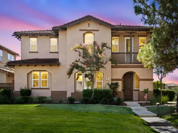 197 Barnhill Dr, Folsom, CA 95630