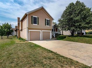 8627 NE 75th Ter, Kansas City, MO 64158