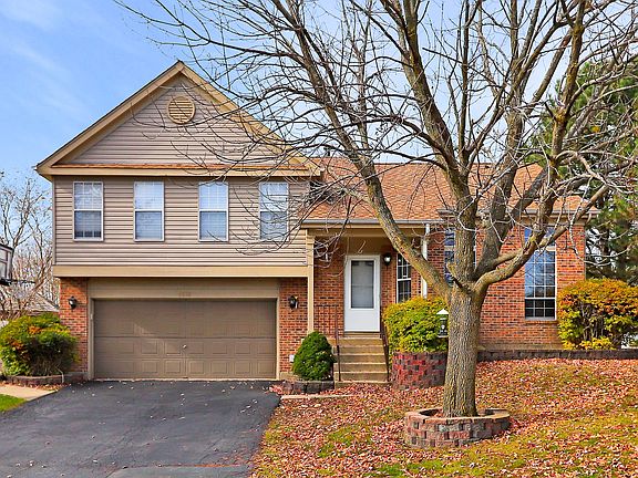 3rd image of 4070 Pennsbury Ct