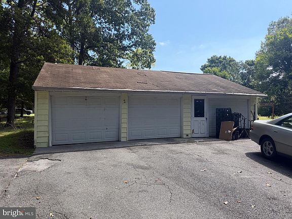 3rd image of 8655 Hickory Mill Rd