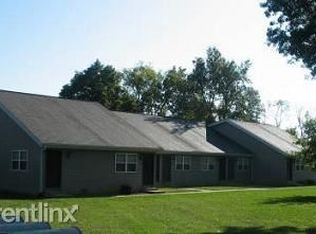 705 Village Dr, Glen Carbon, IL 62034