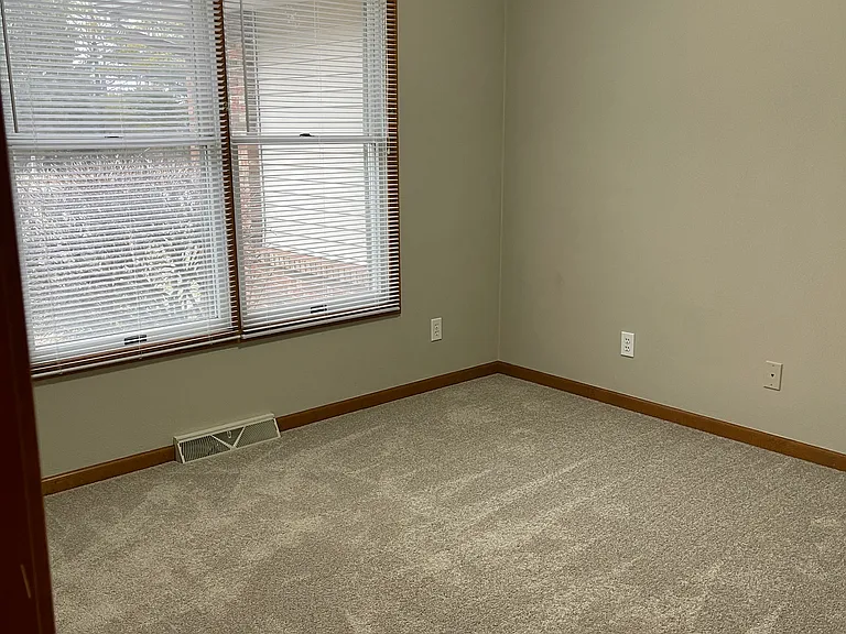 Front bedroom.