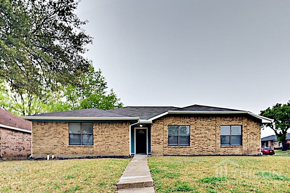 1st image of 1026 Courtney Dr
