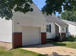 111 Olive St, West Concord, MN 55985