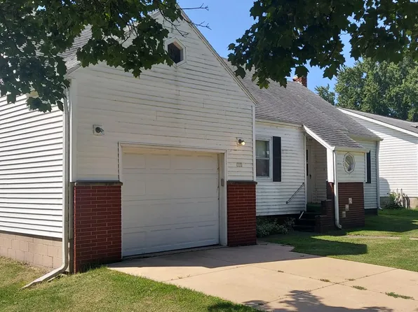 111 Olive St, West Concord, MN 55985
