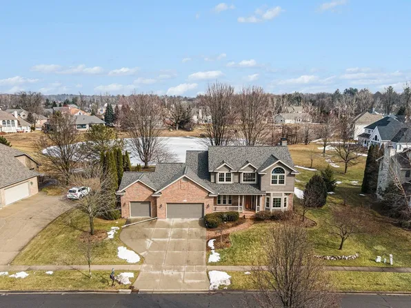 5714 Stillwater Ln, Midland, MI 48642