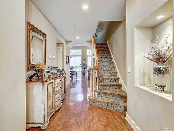 3rd image of 117 Madeira Blvd #117