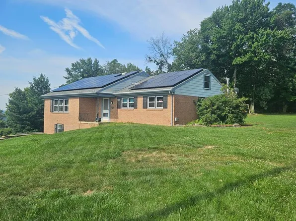 332 Indian Head Rd, Columbia, PA 17512