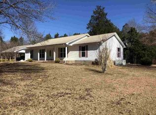 268 Penny Ln, Adamsville, TN 38310