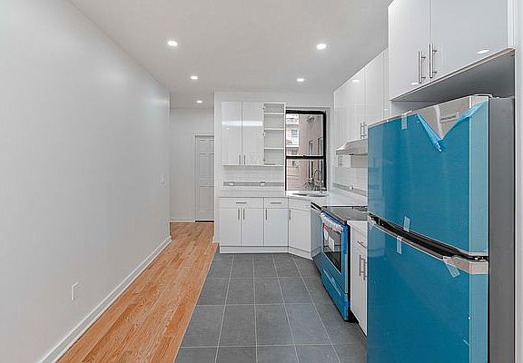 2nd image of 30-30 31st St #6