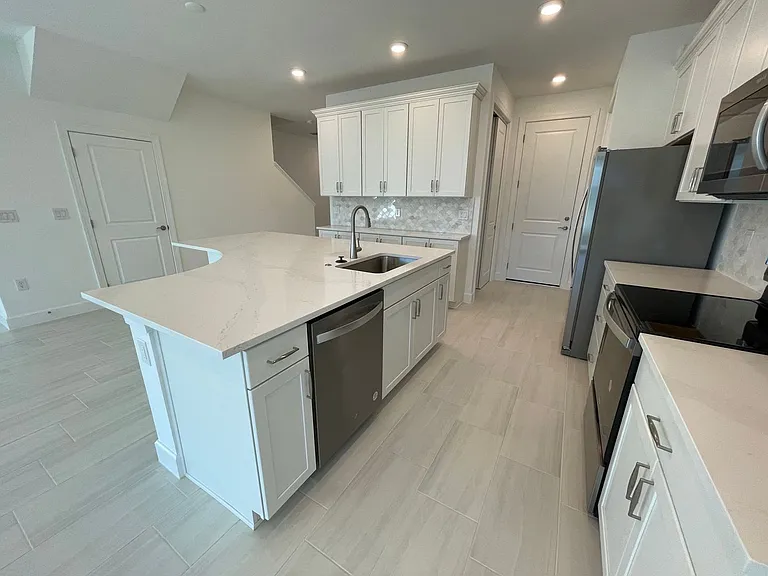 4101 Sonoma Oaks Cir — Photo 8