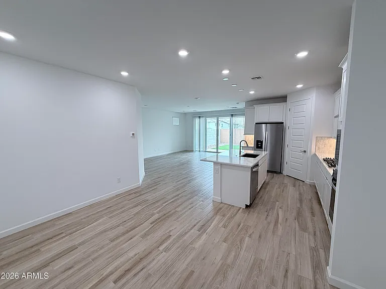 27440 N 69th Ln — Photo 10