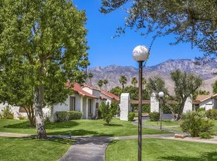 2255 Miramonte Cir W UNIT B, Palm Springs, CA 92264