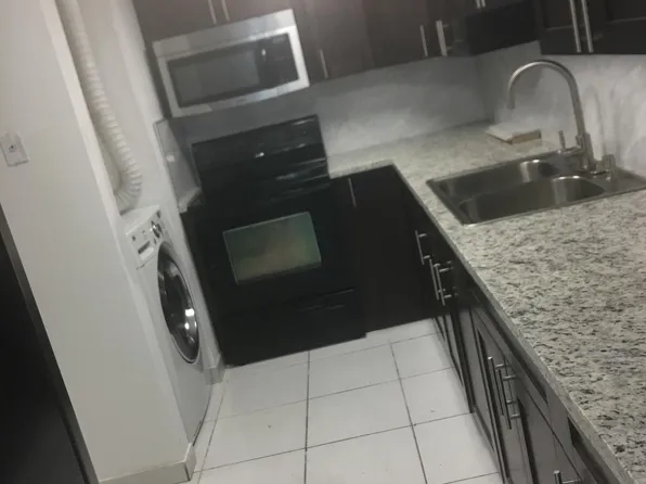 10090 NW 80th Ct APT 1105, Hialeah Gardens, FL 33016