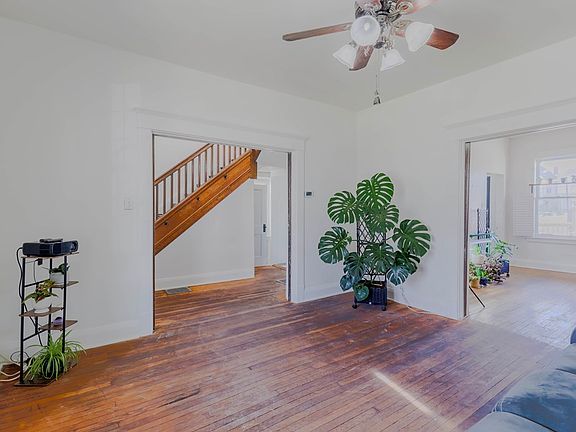 5th image of 109 N 20th st.
