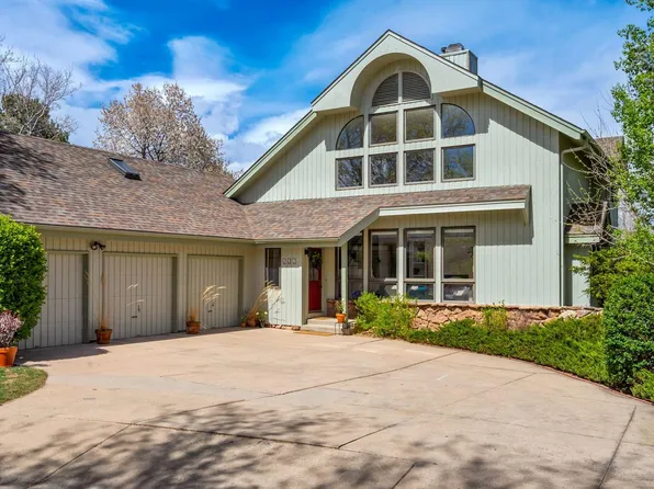 516 Spring Canyon Ct, Fort Collins, CO 80525