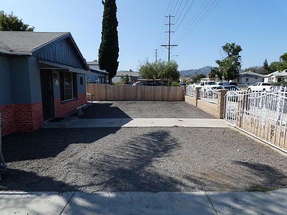 3rd image of 161 Richardson Ave