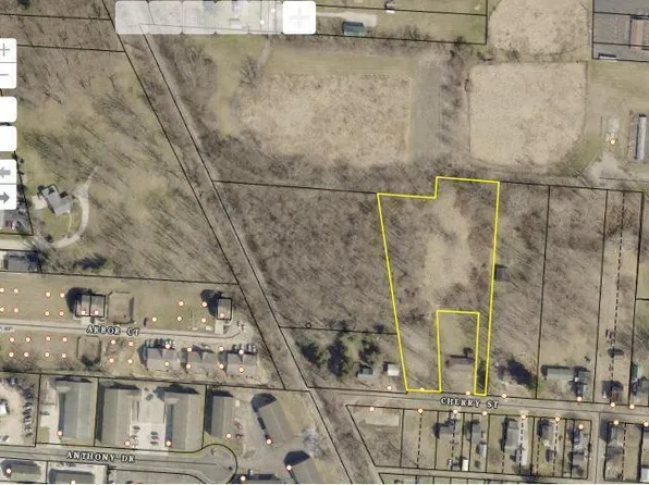 20 Cherry St, Newark, OH 43055