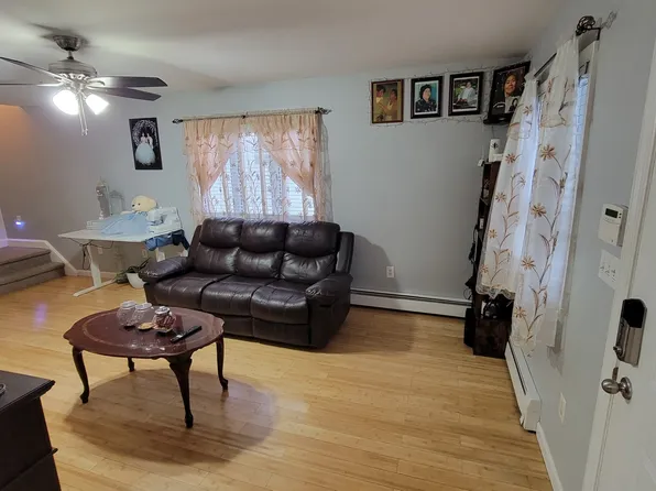 44 Sidney Street, Bridgeport, CT 06606