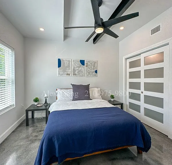 811 Montana St #2102 — Photo 10