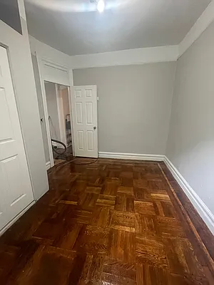 Rented by NYC LUXURY APT RENTALS CO LLC | media 5