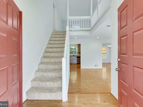 3rd image of 1305 Lopp Ct