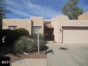1st image of 3790 N Camino Leamaria