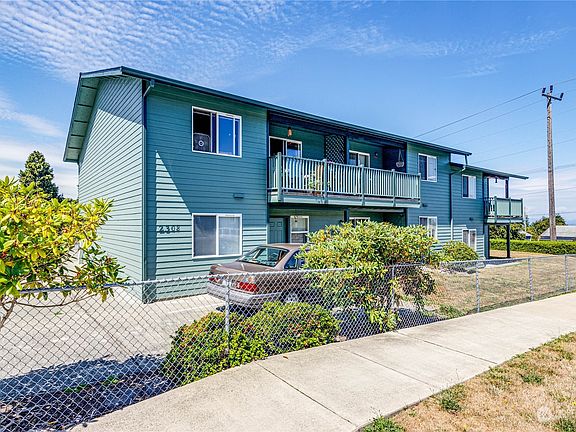 3rd image of 2308 S Francis Street