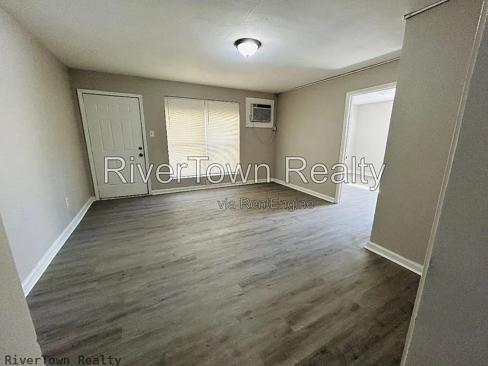 4029 Berkshire Ave #5