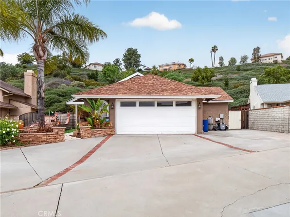 22825 Fir Ct, Santa Clarita, CA 91390