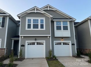 5109 Carrick St, Charlotte, NC 28213