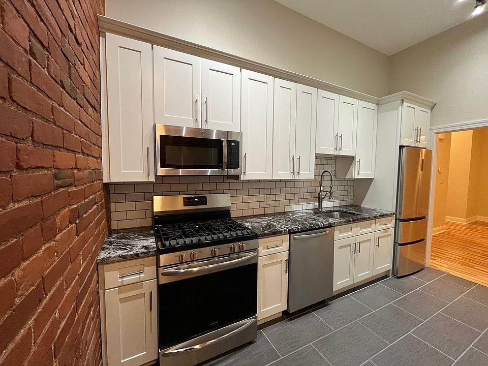 1st image of 4024 Liberty Ave #10747273